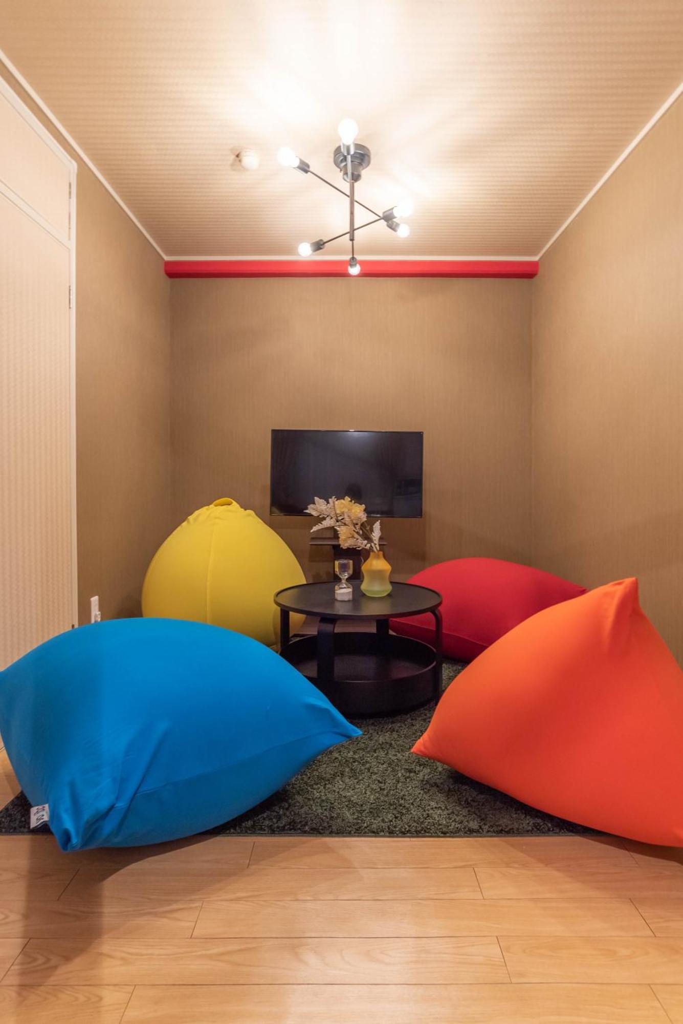 Bijou Suites Kokoro Oszaka Szoba fotó